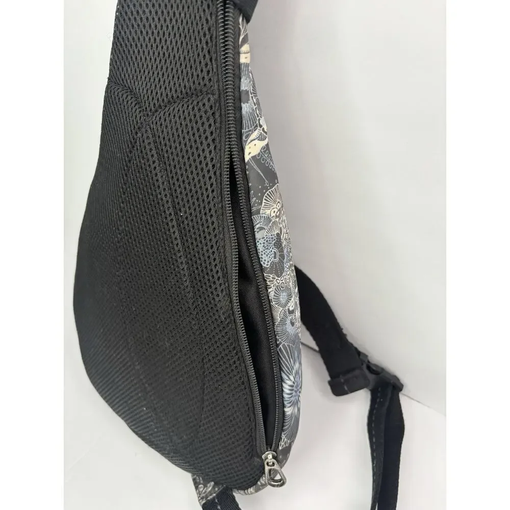 Sakroots 'On The Go' Sling Backpack Crossbody Midnight Seascape Sea Turtle - Picture 8 of 15
